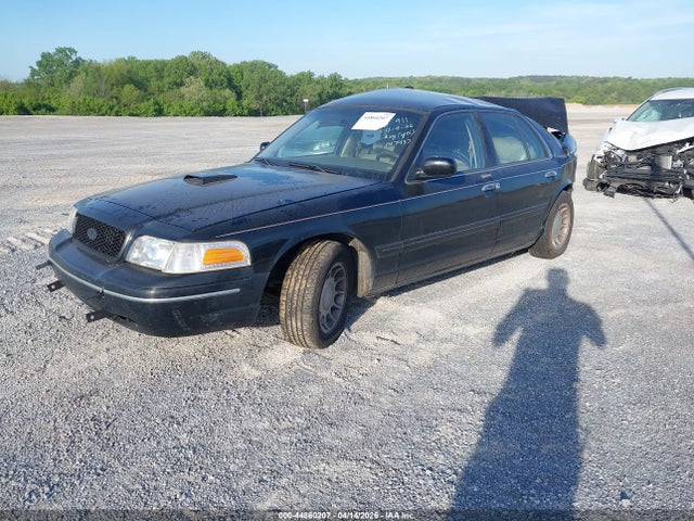 Продажа на аукционе авто 2002 Ford Crown Victoria Lx, vin: 2FAFP74W52X147437, номер лота: 44860207