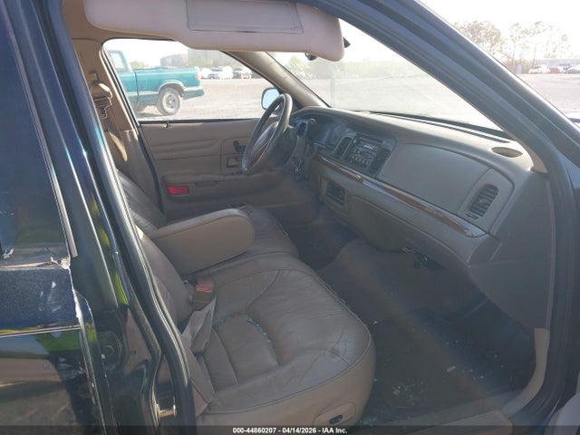 Продажа на аукционе авто 2002 Ford Crown Victoria Lx, vin: 2FAFP74W52X147437, номер лота: 44860207