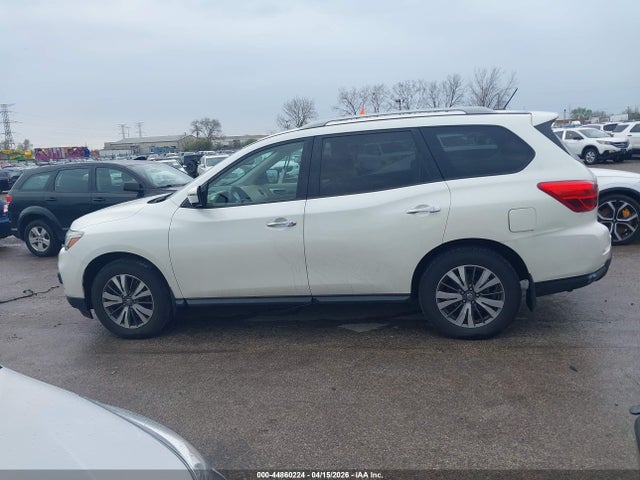 5N1DR2MM8HC668506 Nissan Pathfinder Sl