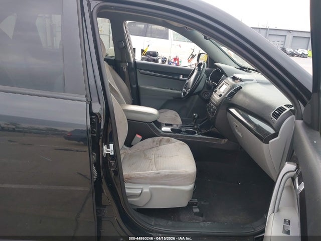 Aukcja sprzedaży 2014 Kia Sorento Lx, vin: 5XYKTCA63EG450831, numer aukcji: 44860246