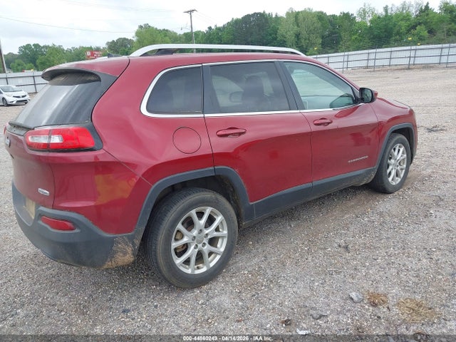 1C4PJLCB2FW690642 Jeep Cherokee Latitude