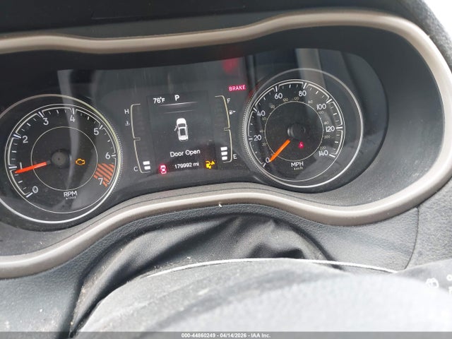 1C4PJLCB2FW690642 Jeep Cherokee Latitude