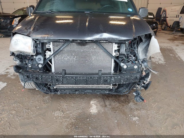 44860302 :رقم المزاد ، 2C4RDGCG4HR825604 vin ، 2017 Dodge Grand Caravan Sxt مزاد بيع