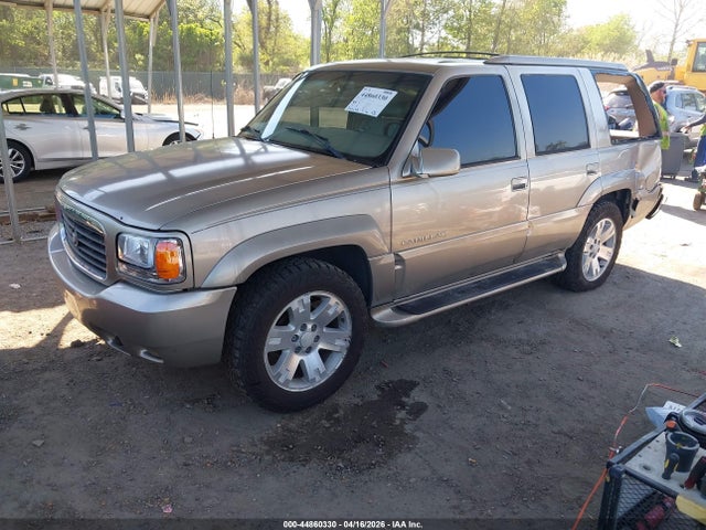 Продаж на аукціоні авто 2000 Cadillac Escalade Standard, vin: 1GYEK13R1YR131911, номер лоту: 44860330
