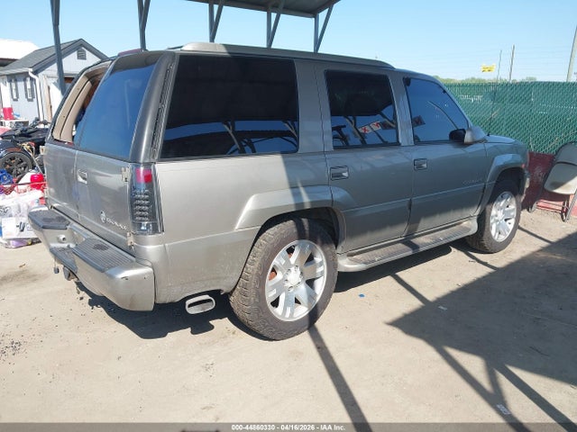 Продаж на аукціоні авто 2000 Cadillac Escalade Standard, vin: 1GYEK13R1YR131911, номер лоту: 44860330