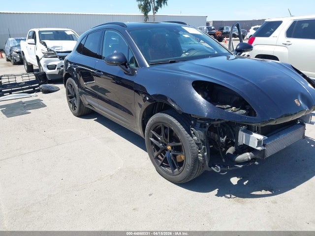 Porsche Macan T 2023 WP1AA2A58PLB00099 Image 21