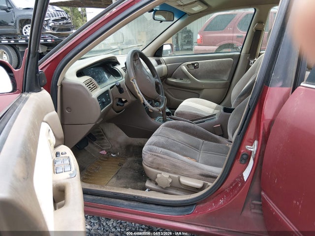 44860356 :رقم المزاد ، 4T1BF22KXVU024691 vin ، 1997 Toyota Camry Le V6 مزاد بيع