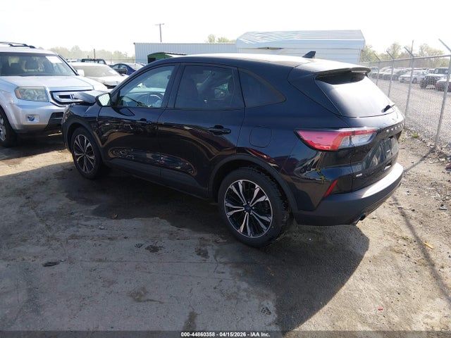 44860358 :رقم المزاد ، 1FMCU0G6XMUA99299 vin ، 2021 Ford Escape Se مزاد بيع
