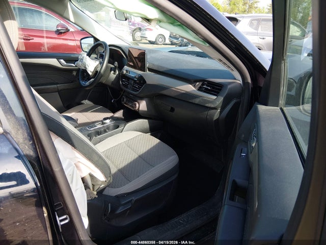 44860358 :رقم المزاد ، 1FMCU0G6XMUA99299 vin ، 2021 Ford Escape Se مزاد بيع