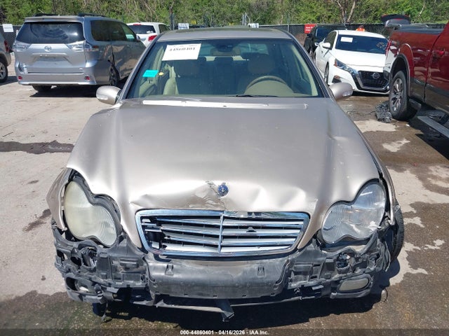 44860401 :رقم المزاد ، WDBRF61J53F307700 vin ، 2003 Mercedes-benz C 240 مزاد بيع