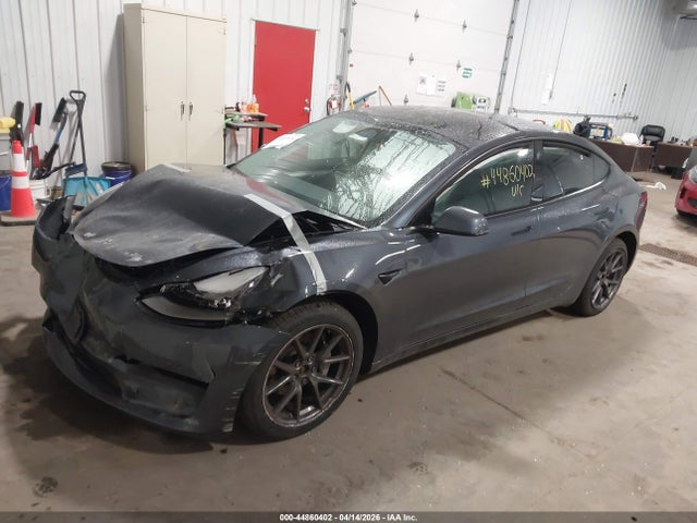 2023 Tesla Model 3 Long Range Dual Motor All-wheel Drive მანქანა იყიდება აუქციონზე, vin: 5YJ3E1EB6PF637162, აუქციონის ნომერი: 44860402