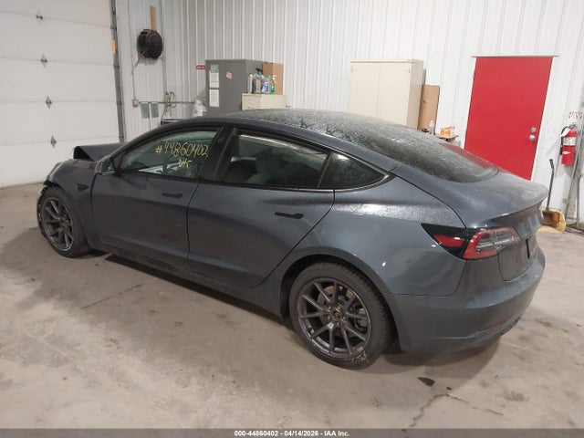2023 Tesla Model 3 Long Range Dual Motor All-wheel Drive მანქანა იყიდება აუქციონზე, vin: 5YJ3E1EB6PF637162, აუქციონის ნომერი: 44860402