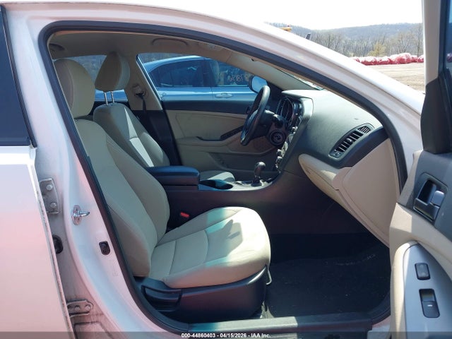 Продажа на аукционе авто 2012 Kia Optima Lx, vin: 5XXGM4A78CG071200, номер лота: 44860403