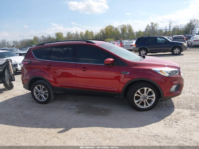 Продажа на аукционе авто 2018 Ford Escape Sel, vin: 1FMCU0HD5JUC01813, номер лота: 44860431