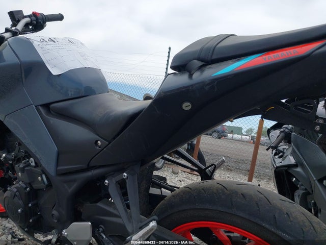 44860433 :رقم المزاد ، MH3RH20Y6MK004650 vin ، 2021 Yamaha Mt-03 مزاد بيع