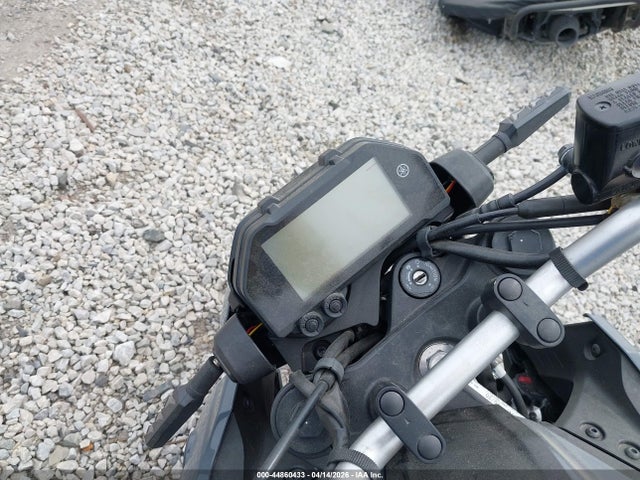 44860433 :رقم المزاد ، MH3RH20Y6MK004650 vin ، 2021 Yamaha Mt-03 مزاد بيع