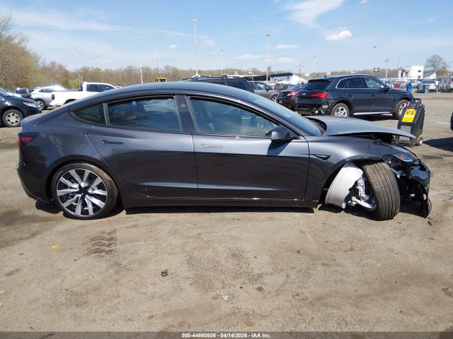 5YJ3E1EA7SF122932 Tesla Model 3 Long Range Rear-wheel Drive/standard Rear-wheel Drive