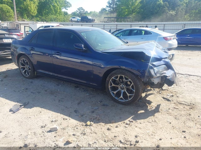 2015 Chrysler 300 300s მანქანა იყიდება აუქციონზე, vin: 2C3CCABG0FH755937, აუქციონის ნომერი: 44860517