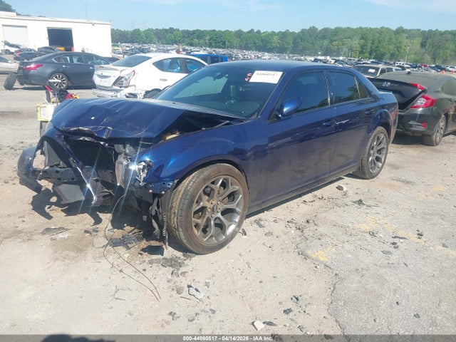44860517 :رقم المزاد ، 2C3CCABG0FH755937 vin ، 2015 Chrysler 300 300s مزاد بيع