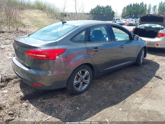 44860528 :رقم المزاد ، 1FADP3FE4HL250617 vin ، 2017 Ford Focus Se مزاد بيع