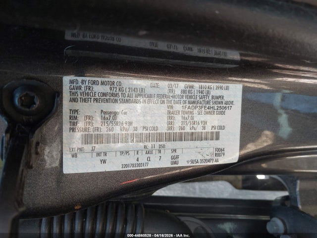 44860528 :رقم المزاد ، 1FADP3FE4HL250617 vin ، 2017 Ford Focus Se مزاد بيع