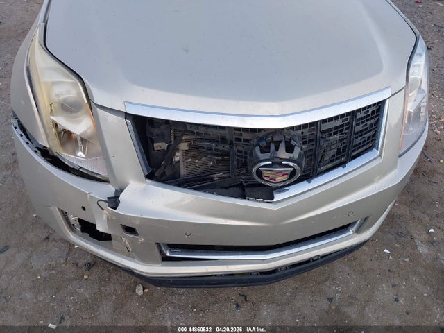 Продажа на аукционе авто 2015 Cadillac Srx Luxury Collection, vin: 3GYFNBE3XFS529641, номер лота: 44860532
