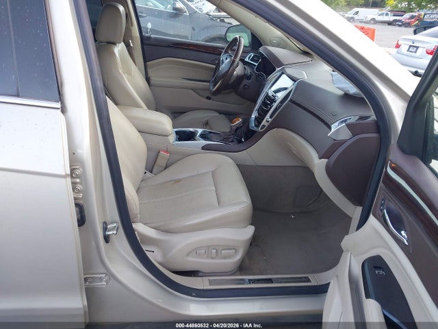 Продажа на аукционе авто 2015 Cadillac Srx Luxury Collection, vin: 3GYFNBE3XFS529641, номер лота: 44860532