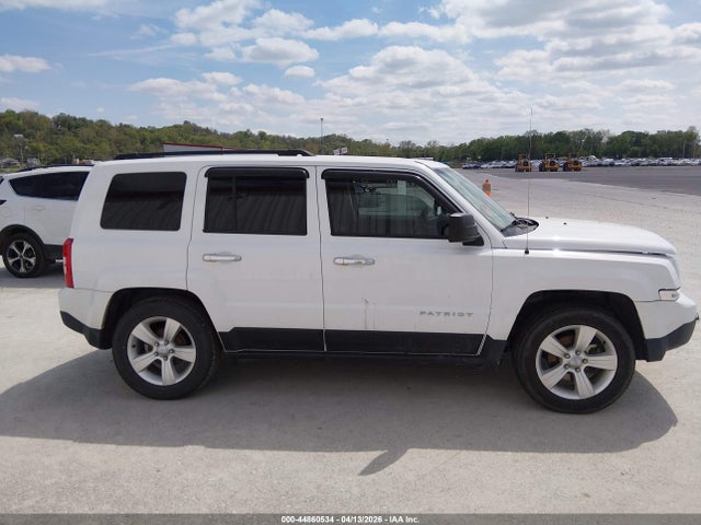 44860534 :رقم المزاد ، 1C4NJPBB9FD358693 vin ، 2015 Jeep Patriot Sport مزاد بيع