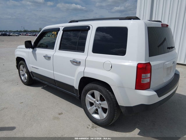 44860534 :رقم المزاد ، 1C4NJPBB9FD358693 vin ، 2015 Jeep Patriot Sport مزاد بيع