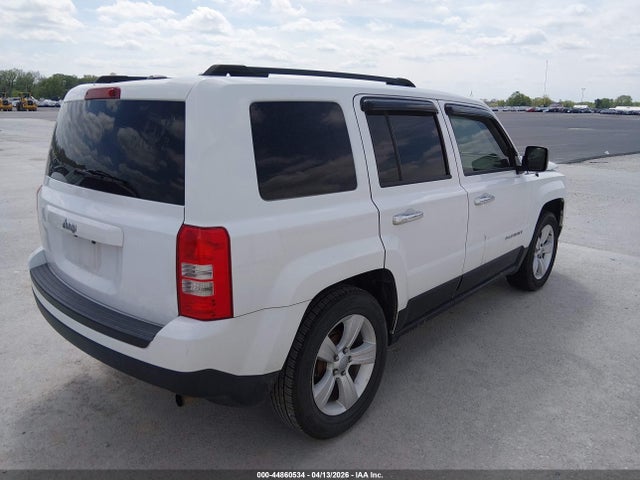 44860534 :رقم المزاد ، 1C4NJPBB9FD358693 vin ، 2015 Jeep Patriot Sport مزاد بيع