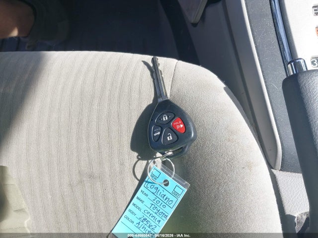 44860547 :رقم المزاد ، 2T1BU4EE8AC523413 vin ، 2010 Toyota Corolla Le مزاد بيع