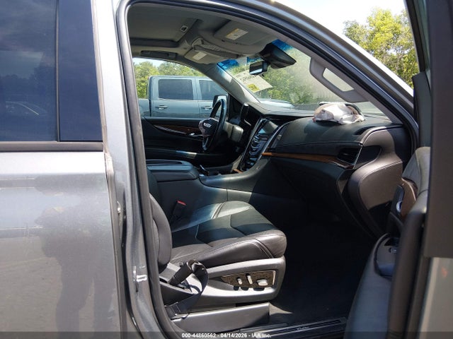2020 Cadillac Escalade Esv 2wd Luxury მანქანა იყიდება აუქციონზე, vin: 1GYS3HKJ1LR198635, აუქციონის ნომერი: 44860562
