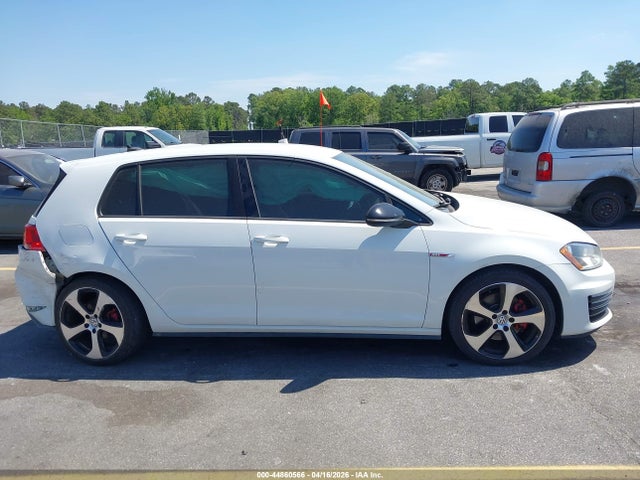 2015 Volkswagen Golf Gti 2.0t S 4-door მანქანა იყიდება აუქციონზე, vin: 3VW4T7AU9FM057920, აუქციონის ნომერი: 44860566