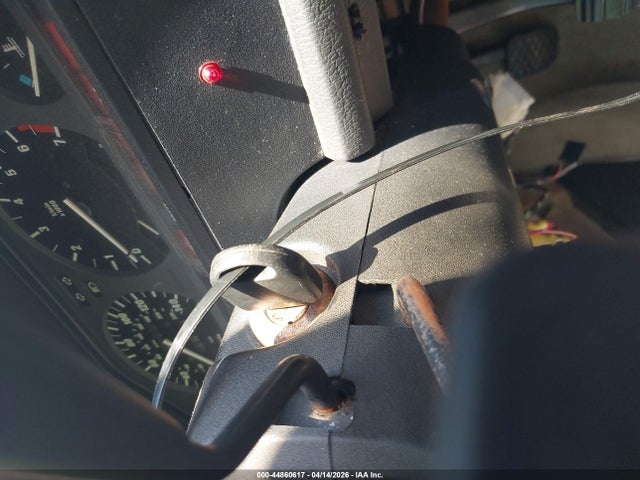 1987 BMW 325 WBABB130XH1926879 Photo 10