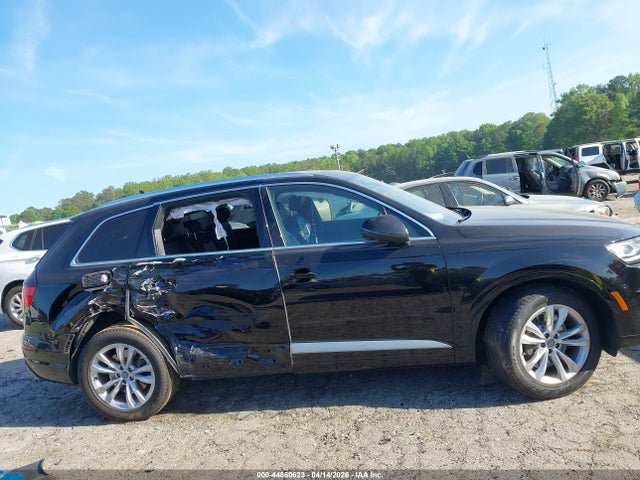 Продажа на аукционе авто 2017 Audi Q7 2.0t Premium, vin: WA1AHAF7XHD048062, номер лота: 44860623