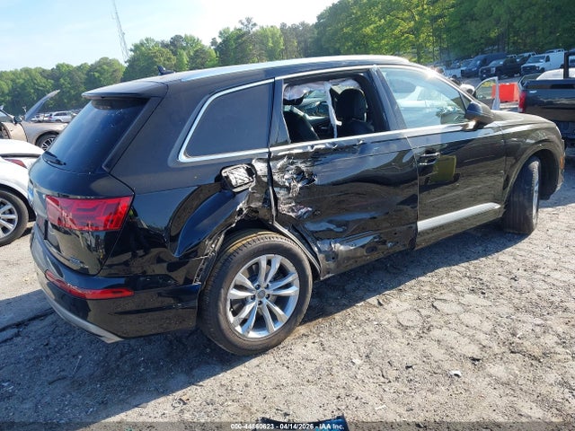 Продажа на аукционе авто 2017 Audi Q7 2.0t Premium, vin: WA1AHAF7XHD048062, номер лота: 44860623