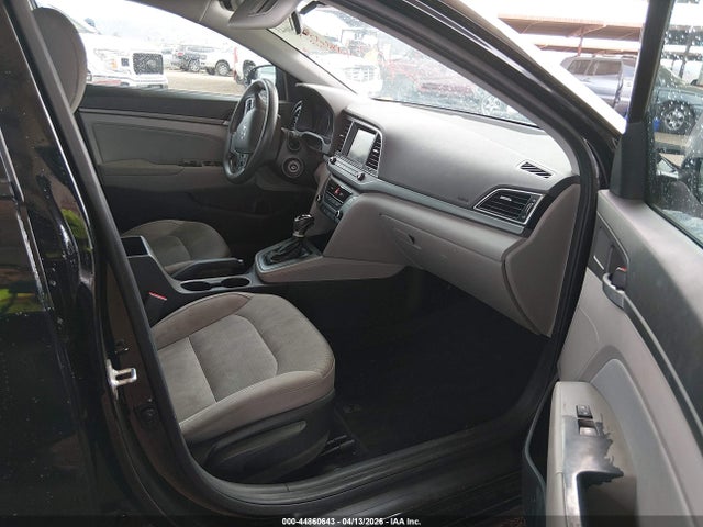 Продажа на аукционе авто 2017 Hyundai Elantra Se, vin: 5NPD84LF0HH146348, номер лота: 44860643