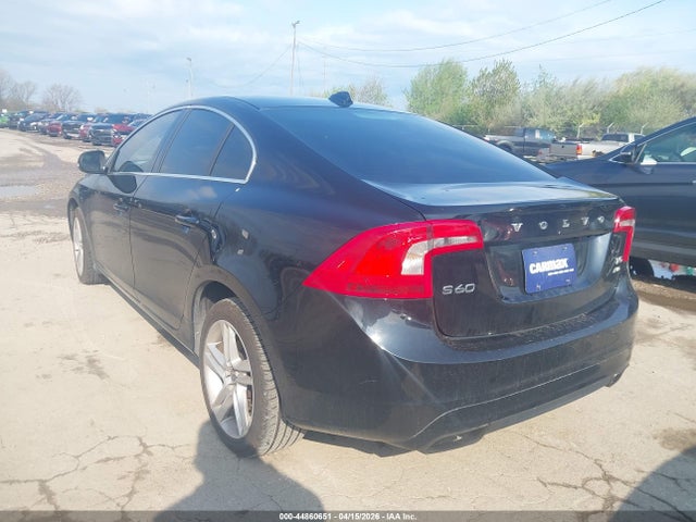 2015 VOLVO S60 YV1612TK2F1362103 Photo 2