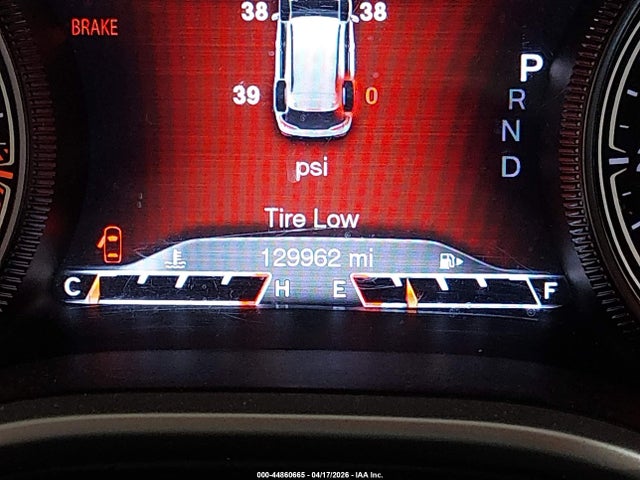 2015 Jeep Cherokee Trailhawk მანქანა იყიდება აუქციონზე, vin: 1C4PJMBS1FW520702, აუქციონის ნომერი: 44860665