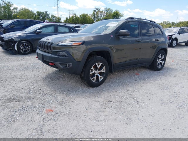 2015 Jeep Cherokee Trailhawk მანქანა იყიდება აუქციონზე, vin: 1C4PJMBS1FW520702, აუქციონის ნომერი: 44860665