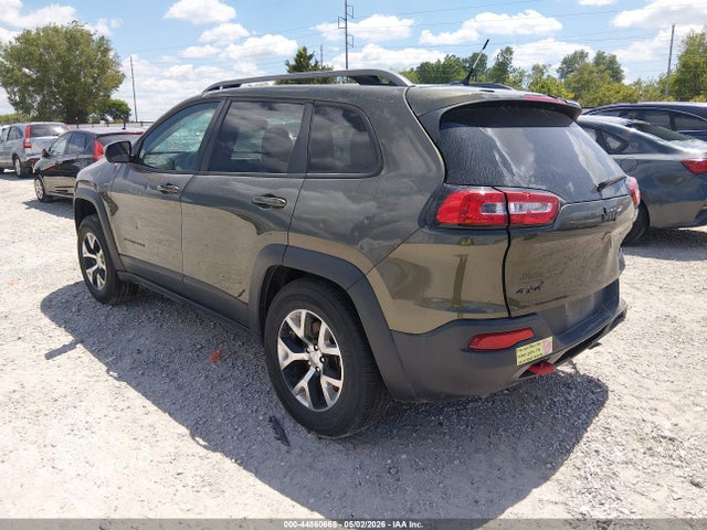 2015 Jeep Cherokee Trailhawk მანქანა იყიდება აუქციონზე, vin: 1C4PJMBS1FW520702, აუქციონის ნომერი: 44860665