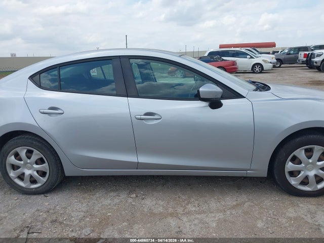 Продаж на аукціоні авто 2018 Mazda Mazda3 Sport, vin: 3MZBN1U76JM233366, номер лоту: 44860734
