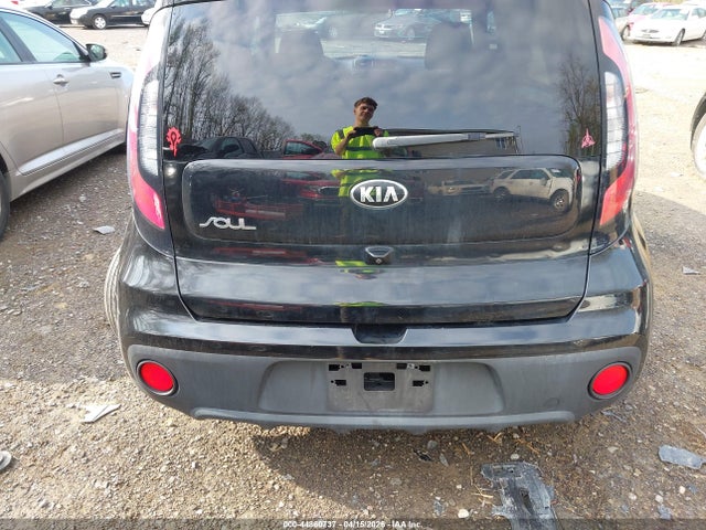 Продажа на аукционе авто 2017 Kia Soul, vin: KNDJN2A25H7463465, номер лота: 44860737
