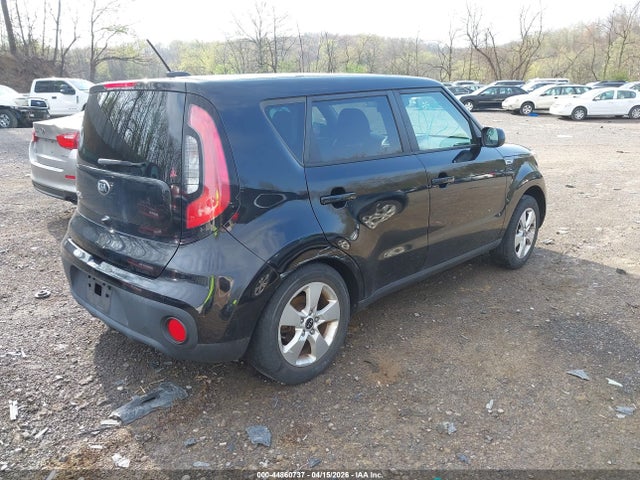 Продажа на аукционе авто 2017 Kia Soul, vin: KNDJN2A25H7463465, номер лота: 44860737