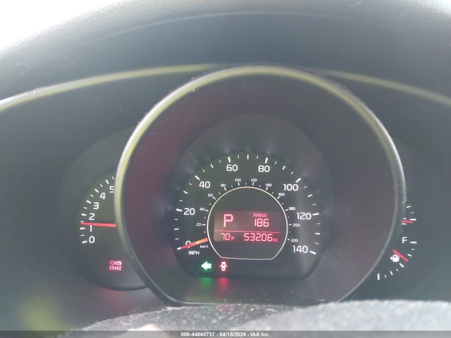 Продажа на аукционе авто 2017 Kia Soul, vin: KNDJN2A25H7463465, номер лота: 44860737