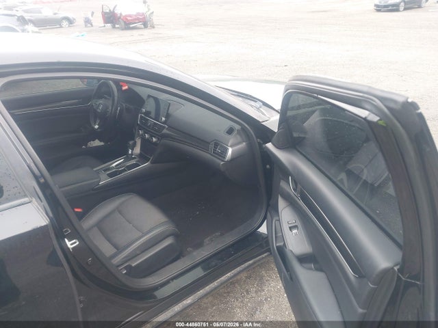 2019 Honda Accord Sport მანქანა იყიდება აუქციონზე, vin: 1HGCV1F33KA002636, აუქციონის ნომერი: 44860751