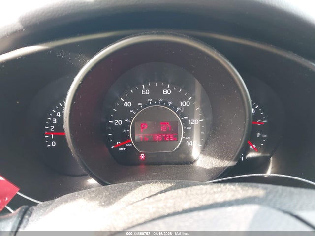 Продажа на аукционе авто 2015 Kia Soul +, vin: KNDJP3A57F7773737, номер лота: 44860752