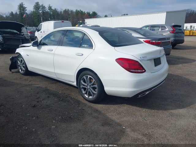 2017 Mercedes-benz C 300 4matic მანქანა იყიდება აუქციონზე, vin: 55SWF4KB4HU185552, აუქციონის ნომერი: 44860813