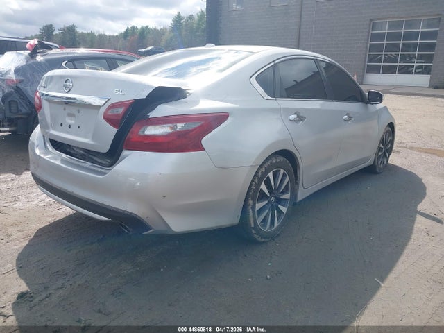 1N4AL3AP5JC194300 Nissan Altima 2.5 Sl