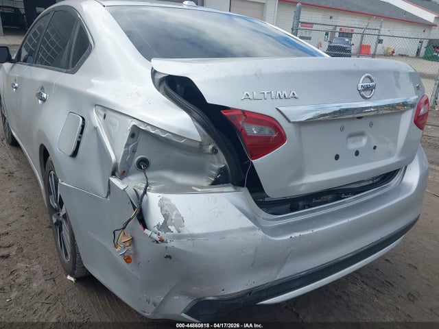 1N4AL3AP5JC194300 Nissan Altima 2.5 Sl